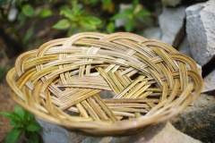 Piring-anyam4