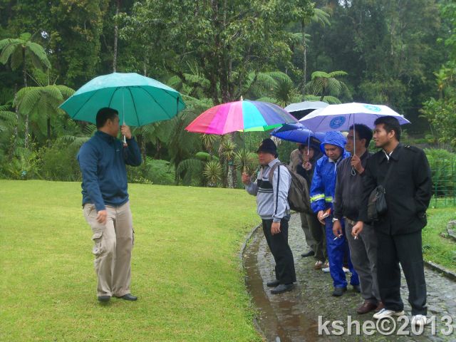 Mahasiswa Pascasarjana PS KVT Berkunjung ke Kebun Raya Cibodas